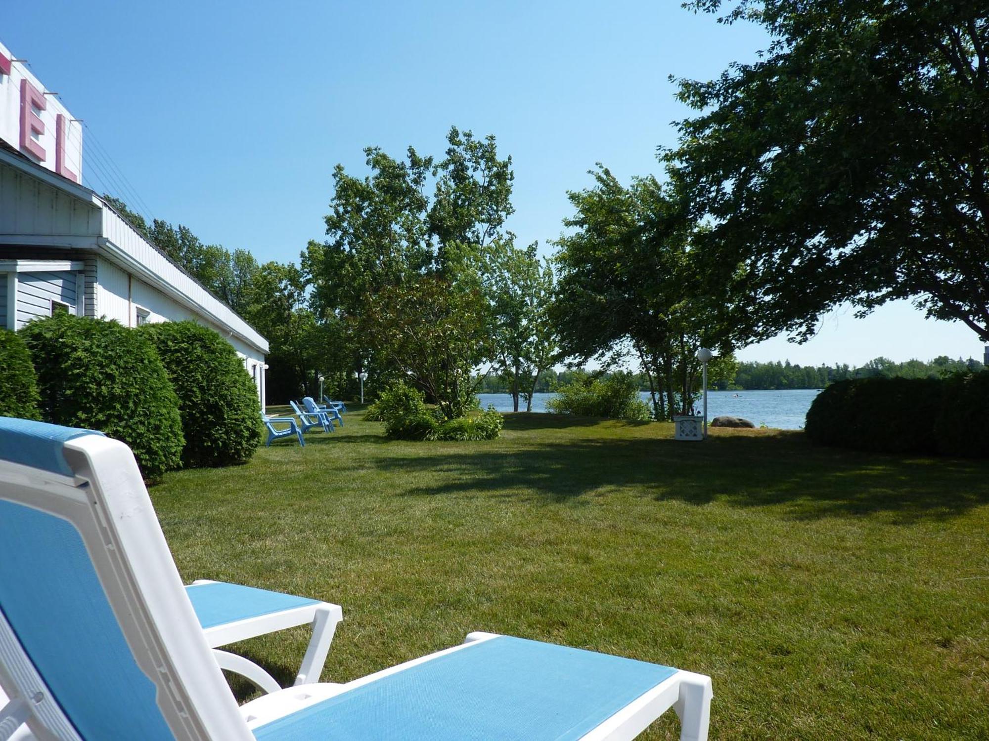 Motel Belle Riviere Saint-Jean-sur-Richelieu Eksteriør billede