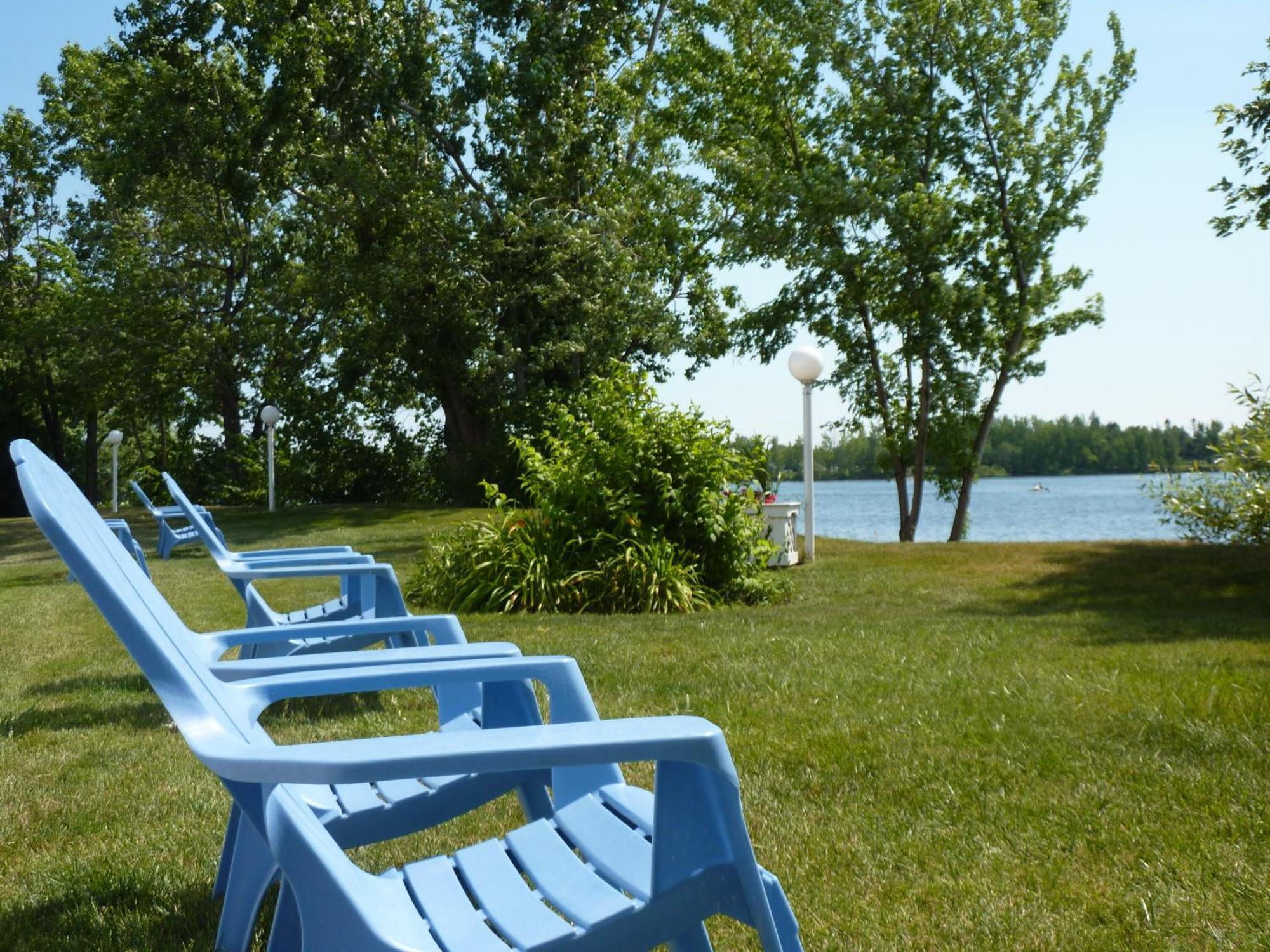 Motel Belle Riviere Saint-Jean-sur-Richelieu Eksteriør billede