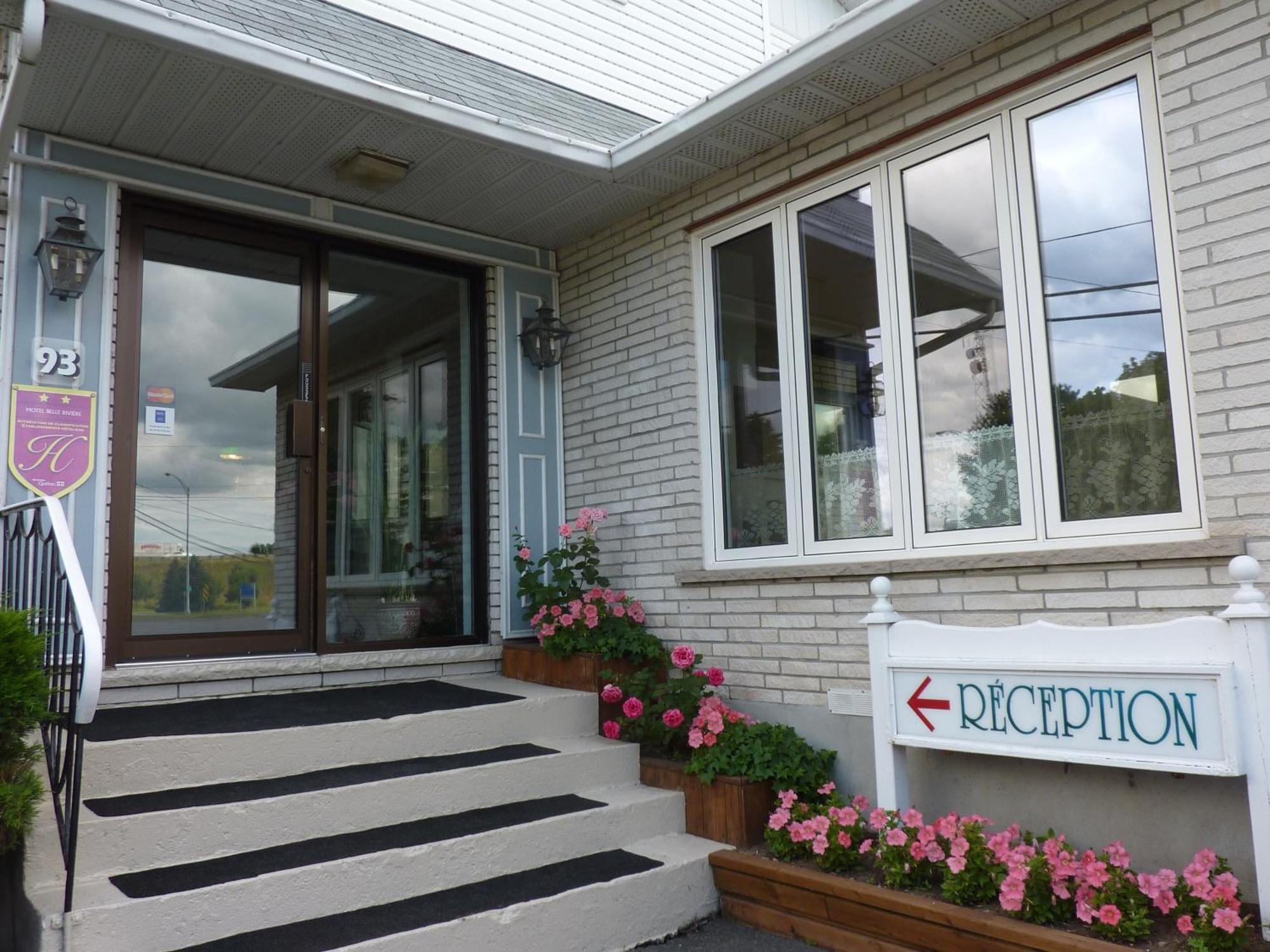 Motel Belle Riviere Saint-Jean-sur-Richelieu Eksteriør billede