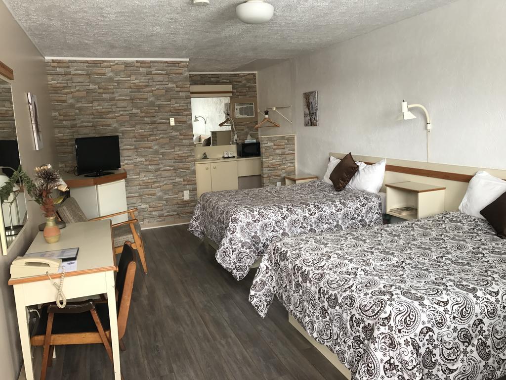 Motel Belle Riviere Saint-Jean-sur-Richelieu Eksteriør billede